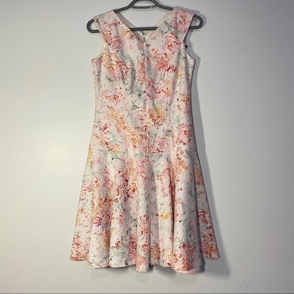 𝅺🍋NWT Ann Taylor LOFT Sleeveless Floral Dress - Picture 3 of 8